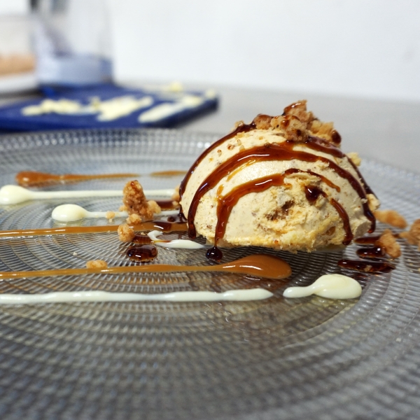 Semifreddo al caramello